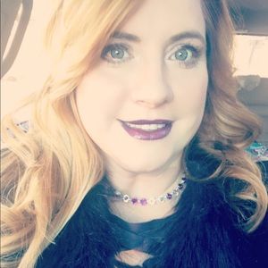 Meet your Posher, Renee